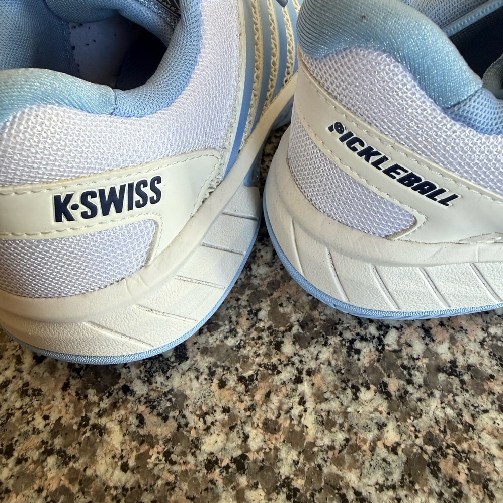 K-Swiss Express Light Pickleball shoes - women’s size 8 - Picture 8 of 10